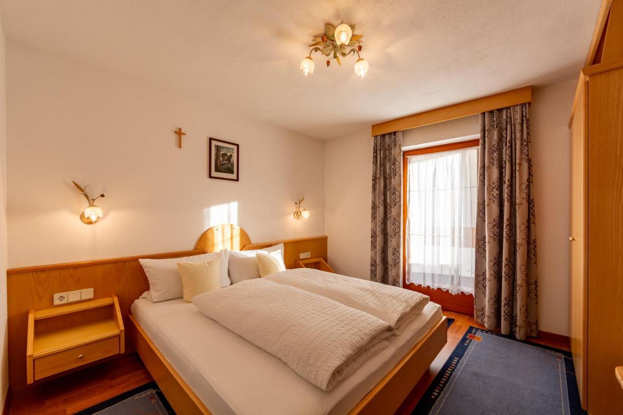 Pension Alpenrose Serfaus Exterior photo